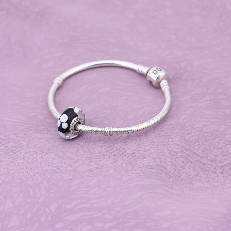 (bilde for) Pandora Disney Mickey silver charm with black and white Murano glass - 791633 - Vis 2