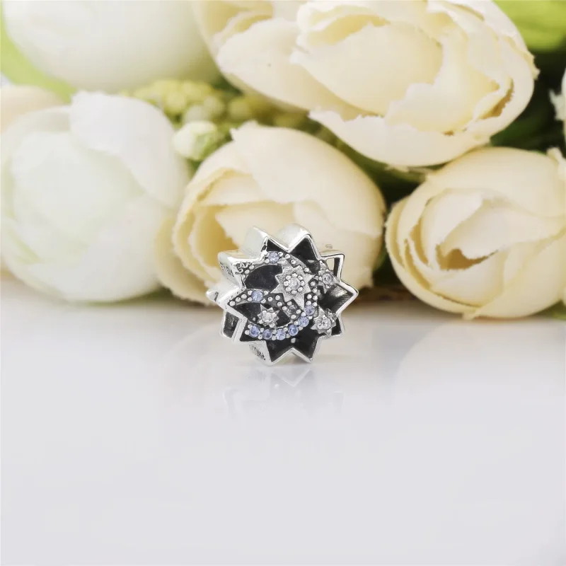 (bilde for) Pandora Disney star silver charm with light blue crystal and clear cubic zirconi - Vis 2