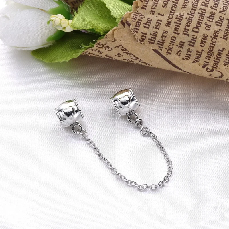 (bilde for) Pandora Embossed Heart Safety Chain - 796457CZ - Vis 3