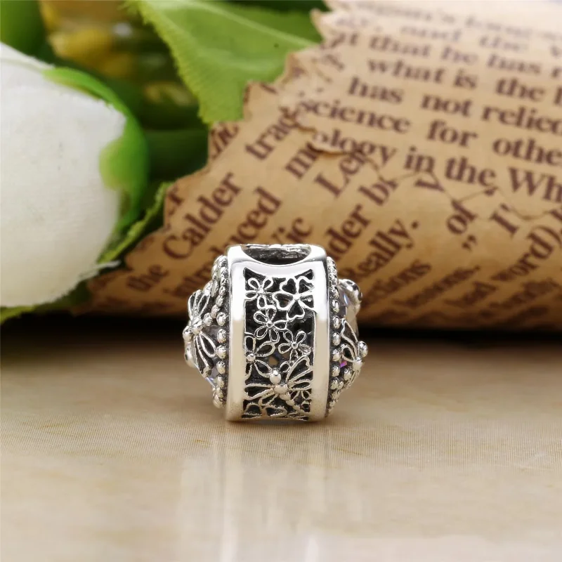(bilde for) Pandora Enchanted Nature Charm - 797047CZ - Vis 3
