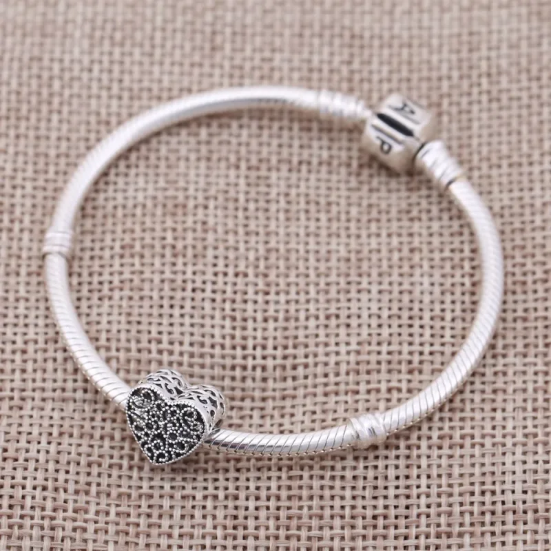 (bilde for) Pandora Filled with Romance Charm - 791811 - Vis 2