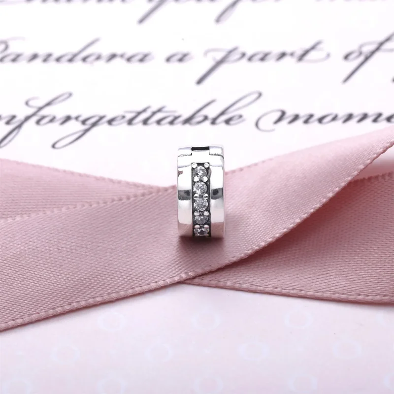 (bilde for) Pandora Funklende klar rad Klemmecharm - 791972CZ - Vis 3