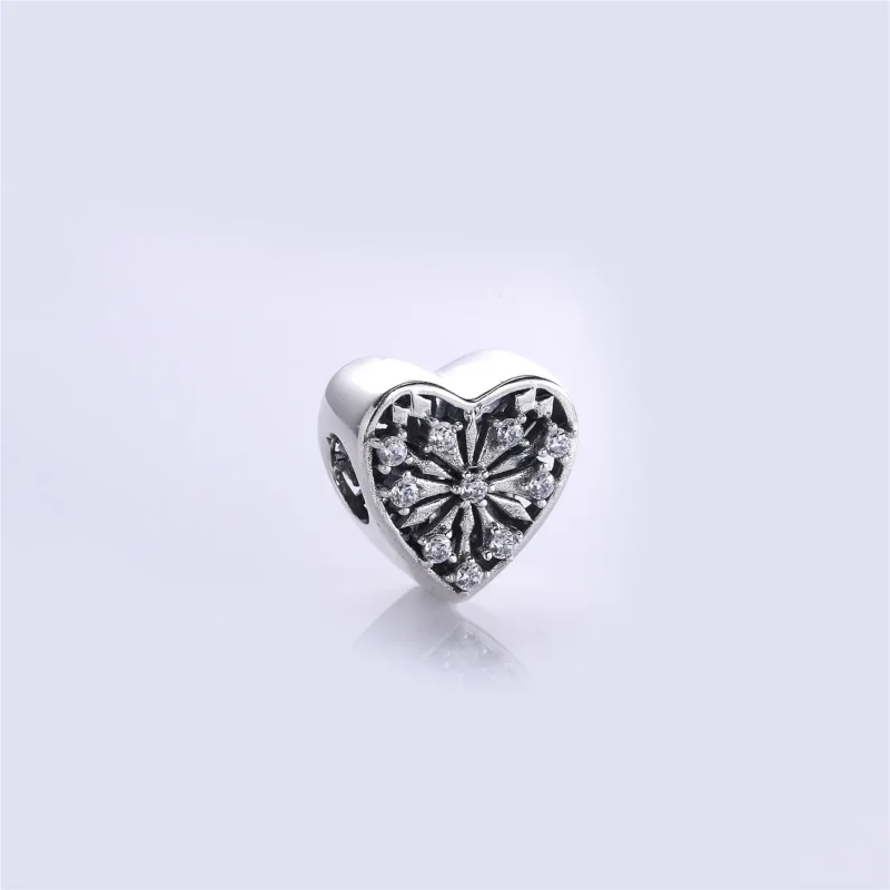 (bilde for) Pandora Heart of Winter Charm - 791996CZ - Vis 2