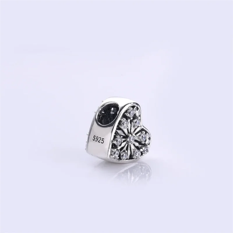 (bilde for) Pandora Heart of Winter Charm - 791996CZ - Vis 3