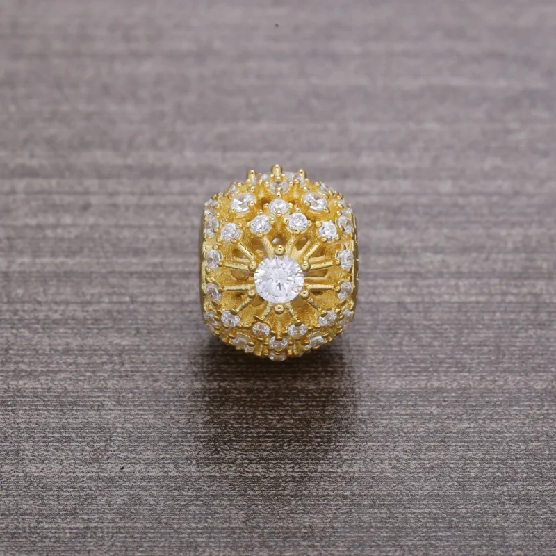 (bilde for) Pandora Inner Radiance Openwork Charm - 750838CZ - Vis 2