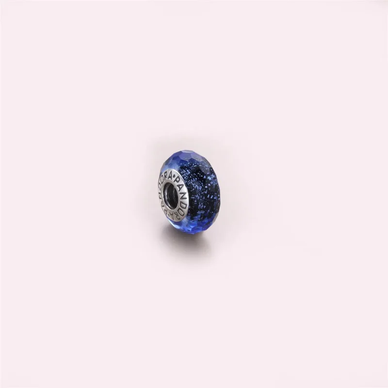 (bilde for) Pandora Iridescent Blue Faceted Glass Charm - 791646 - Vis 3