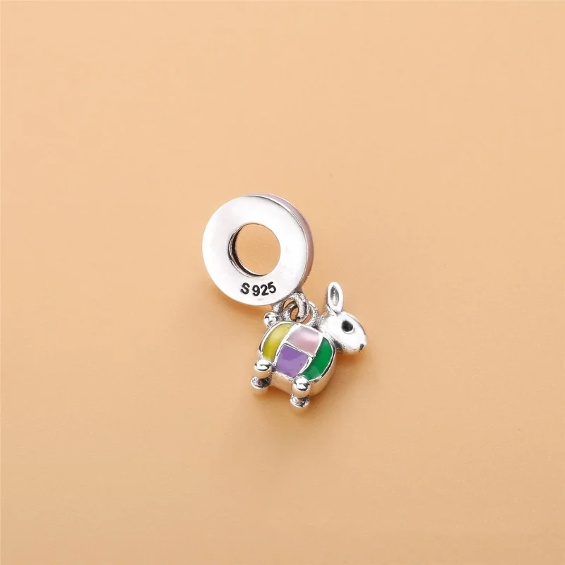 (bilde for) Pandora Kaninlykt sølv dingler med klar cubic zirconia, rosa, lilla, grønn og gu - Vis 3