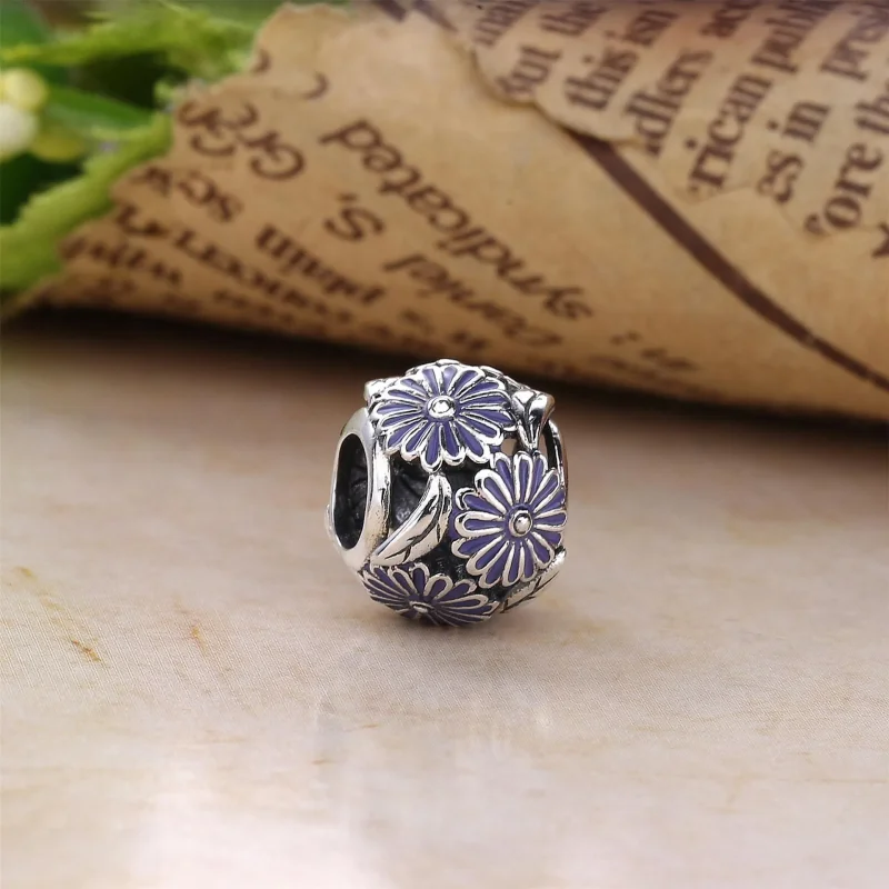 (bilde for) Pandora Lavender Daisy Meadow Charm - 791487EN66 - Vis 2