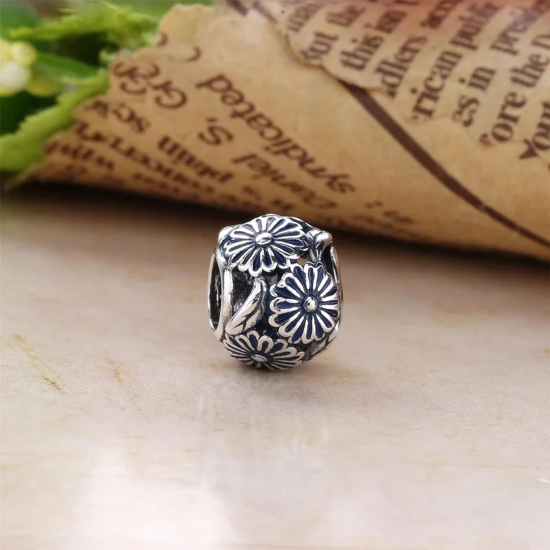 (bilde for) Pandora Lavender Daisy Meadow Charm - 791487EN66 - Vis 3