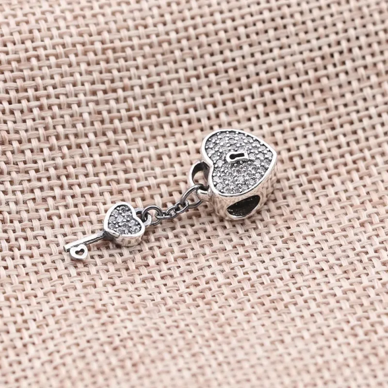 (bilde for) Pandora Lock of Love Charm - 791429CZ - Vis 2