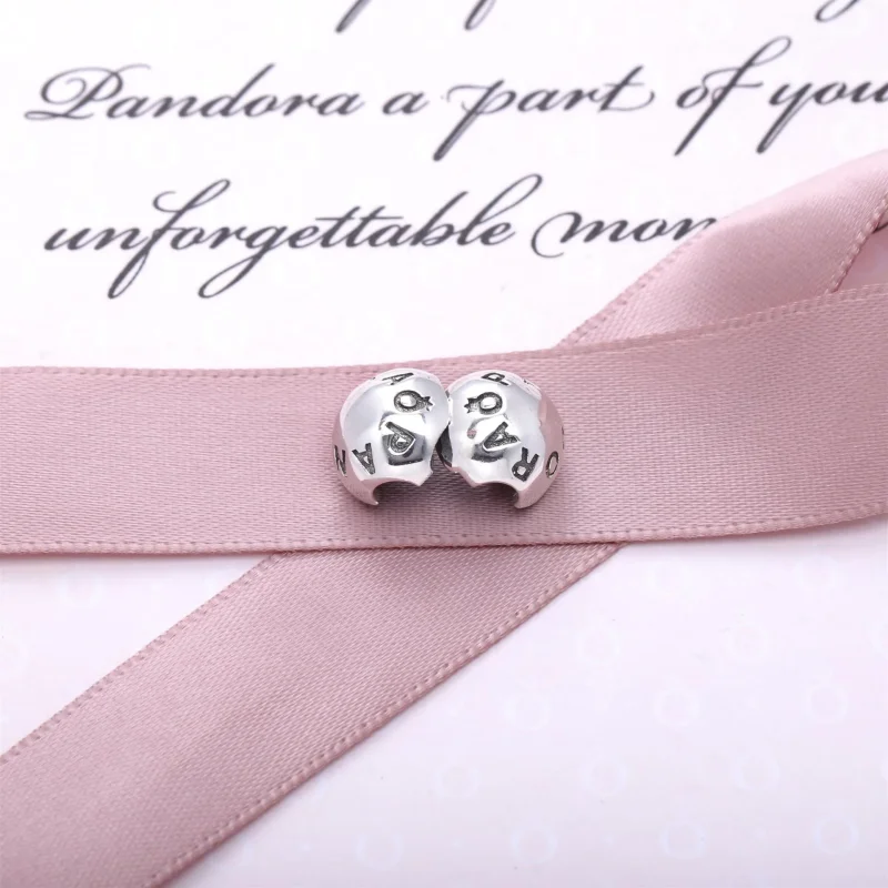 (bilde for) Pandora Logo Klemmecharm - 791015 - Vis 3