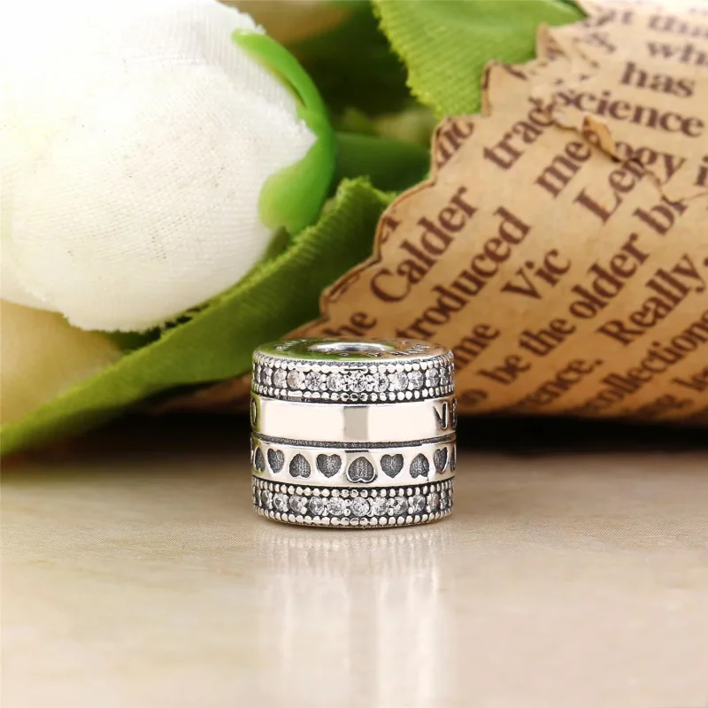 (bilde for) PANDORA logo silver spinning charm with clear cubic zirconia - 797402CZ - Vis 3