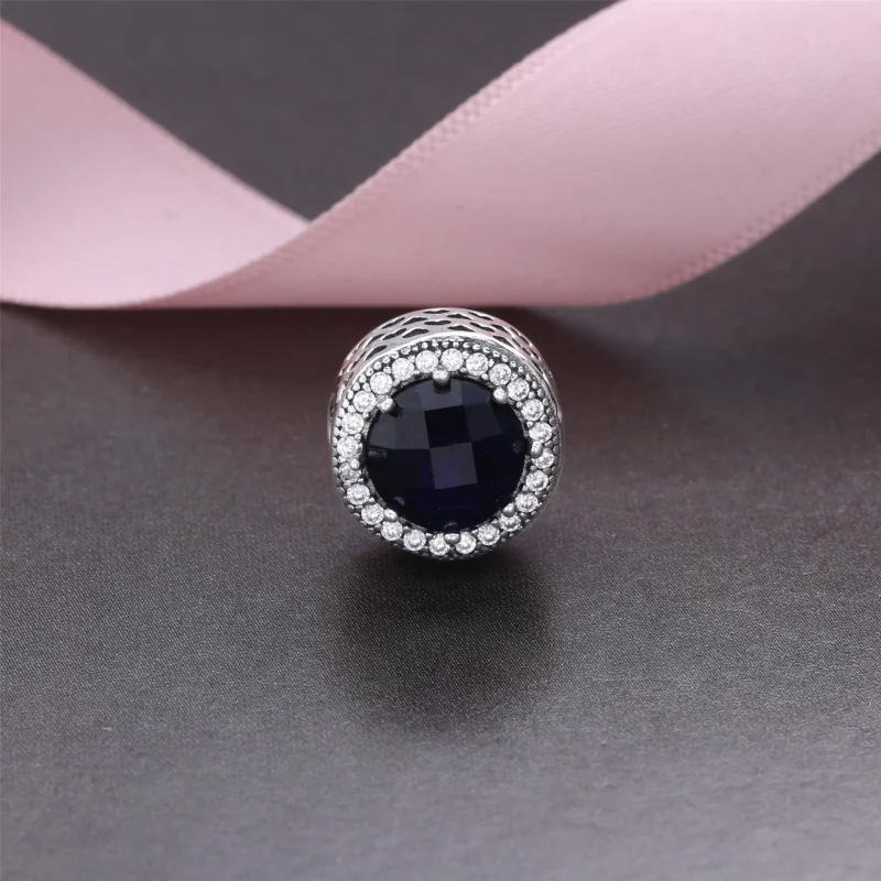 (bilde for) Pandora Moonlight Blue Radiant Hearts Charm - 791725NMB - Vis 2