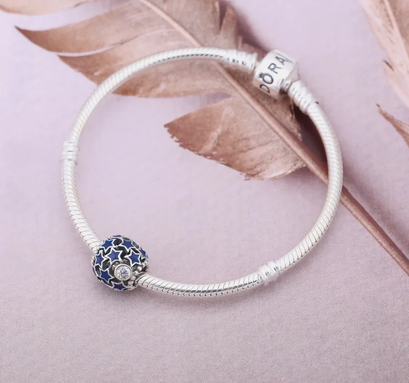 (bilde for) Pandora Night Sky Openwork Charm - 791371CZ - Vis 2