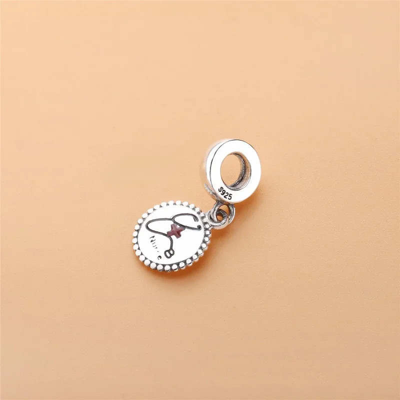 (bilde for) PANDORA Nurse Dangle Charm, Blandet emalje - ENG791169_45 - Vis 3