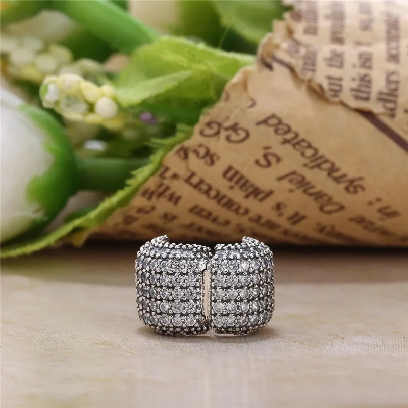 (bilde for) Pandora Pavé Tønne Klemmecharm - 791873CZ - Vis 4