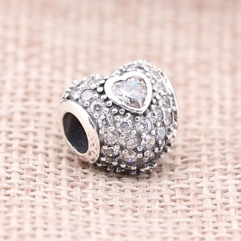 (bilde for) Pandora Pavé Triple Heart Charm - 791168CZ - Vis 2