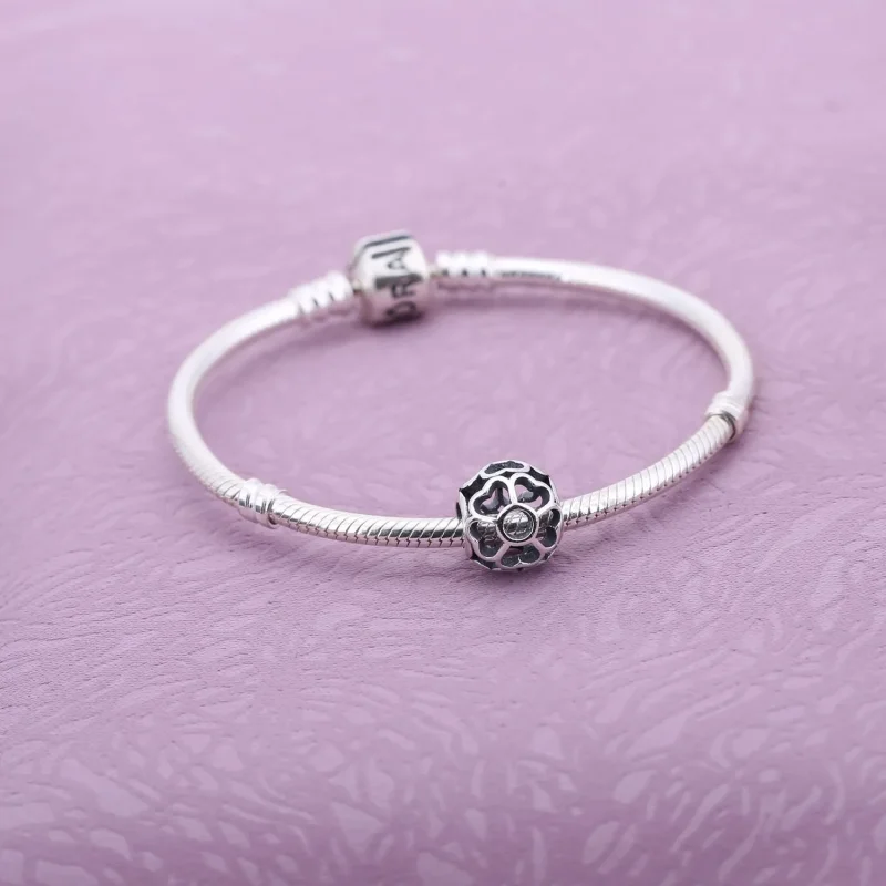 (bilde for) Pandora Primrose Openwork Charm - 791489 - Vis 2