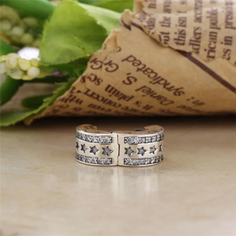 (bilde for) Pandora Rad med stjerner Klemmecharm - 796381CZ - Vis 3