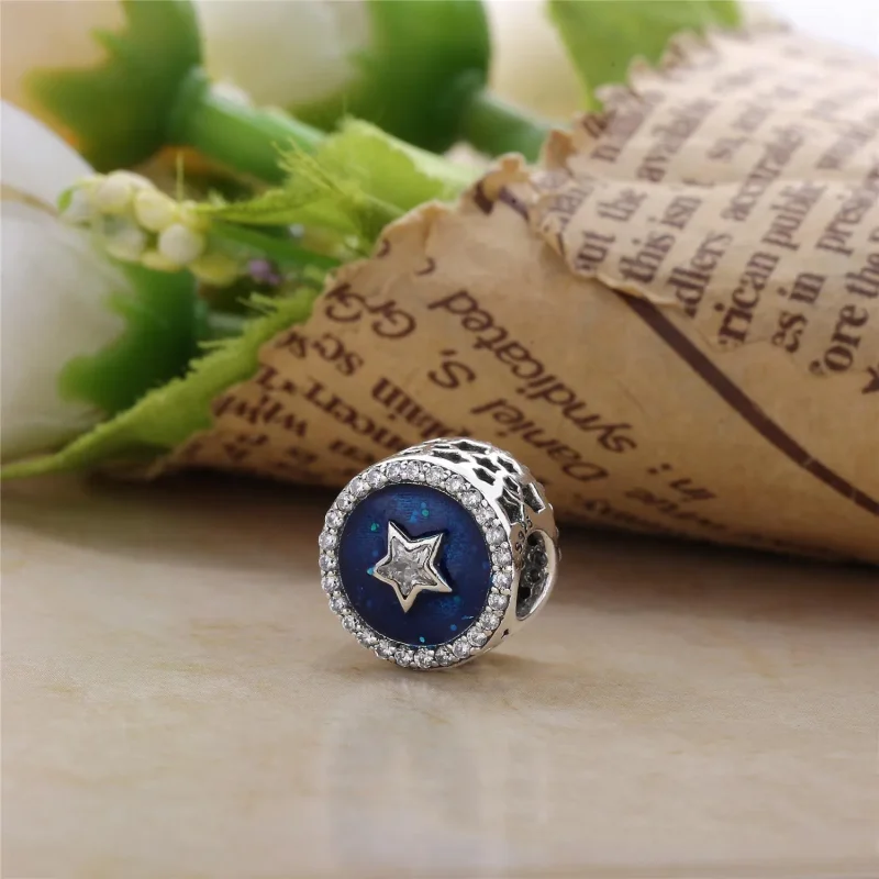 (bilde for) PANDORA Radiant Hearts Star Charm - sczsTJ5V - Vis 3