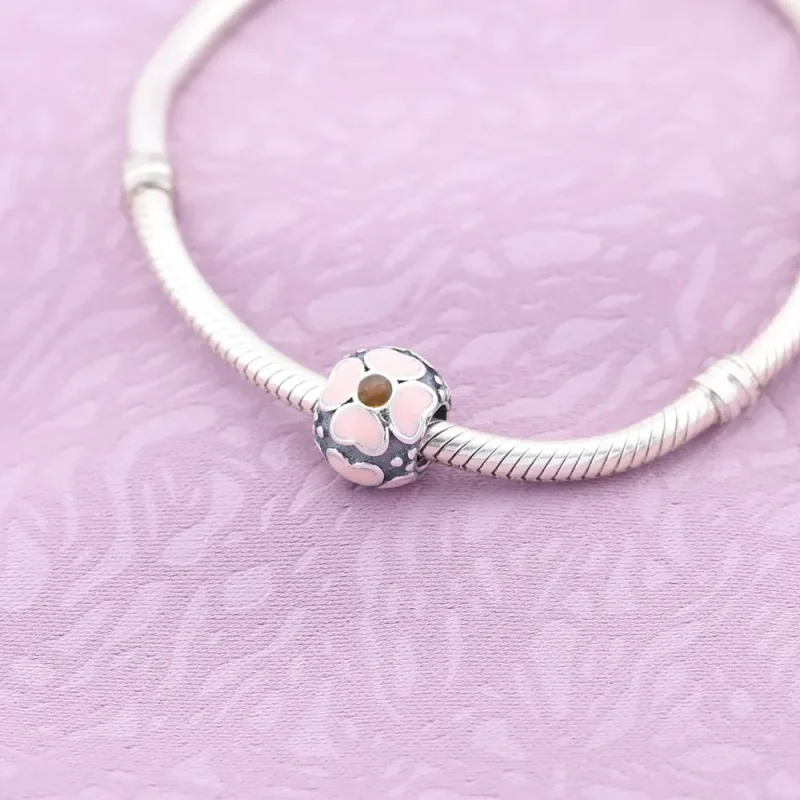 (bilde for) Pandora Rød prestekrage, charm - 790433ER - Vis 2