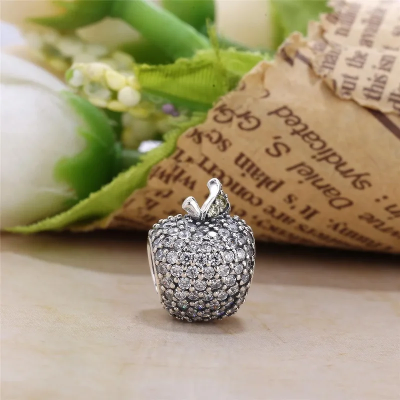 (bilde for) Pandora Red Pavé Apple Charm - 791485CFR - Vis 2