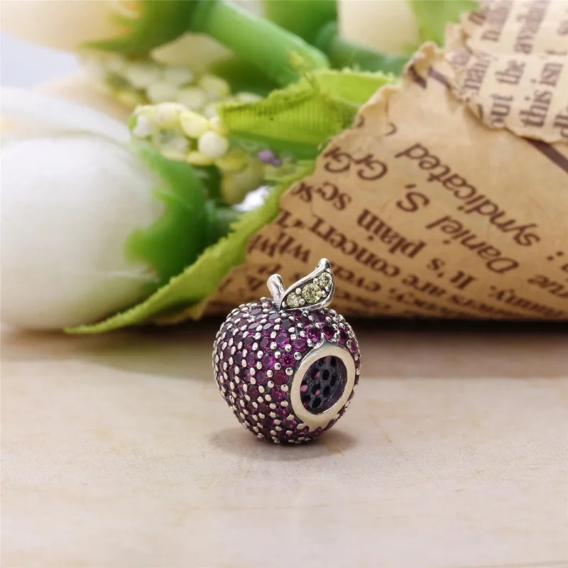 (bilde for) Pandora Red Pavé Apple Charm - 791485CFR - Vis 4