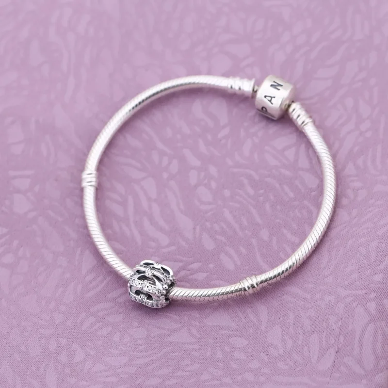 (bilde for) Pandora Shimmering Sentiments Openwork Charm - 791779CZ - Vis 2