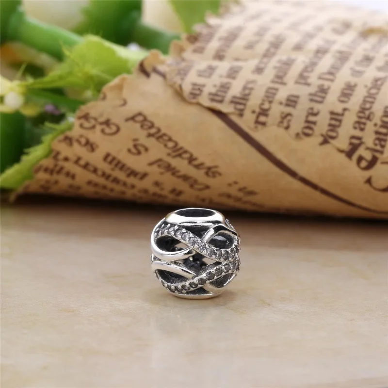 (bilde for) PANDORA Sparkling Galaxy Openwork Charm - 791388CZA - Vis 3