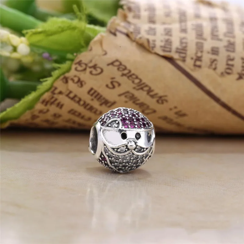 (bilde for) Pandora Sparkling Jolly Santa Charm - 796385CZR - Vis 2