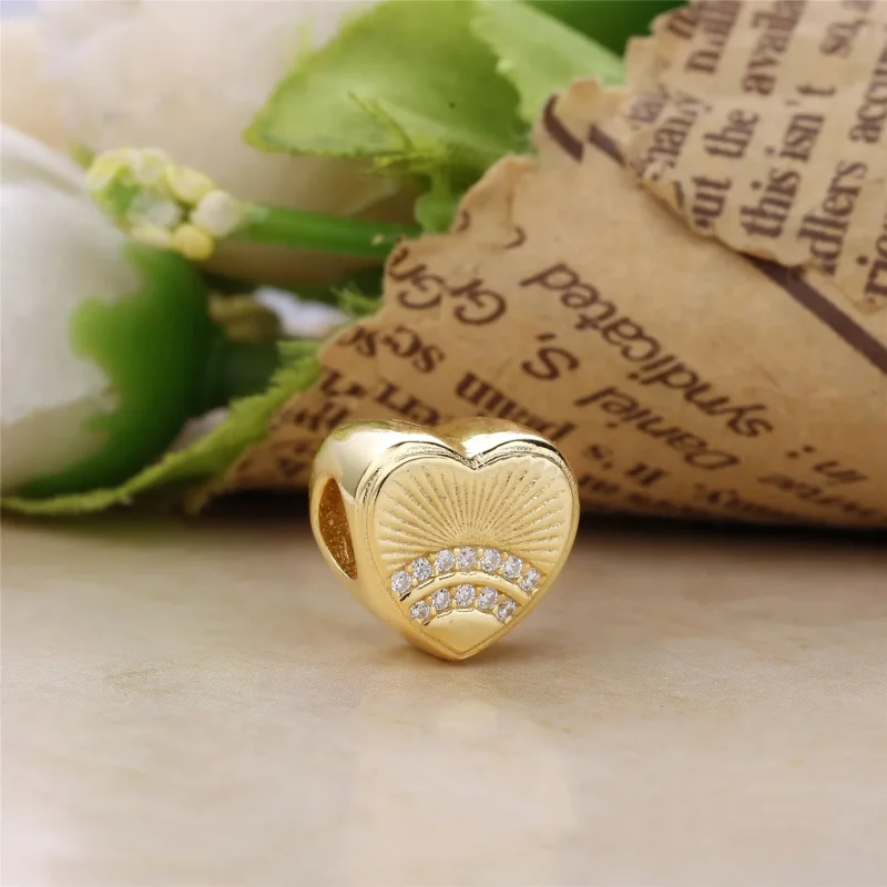 (bilde for) PANDORA Sunshine Heart Charm, PANDORA Shine™ & Clear CZ - PX00330-1 - Vis 2