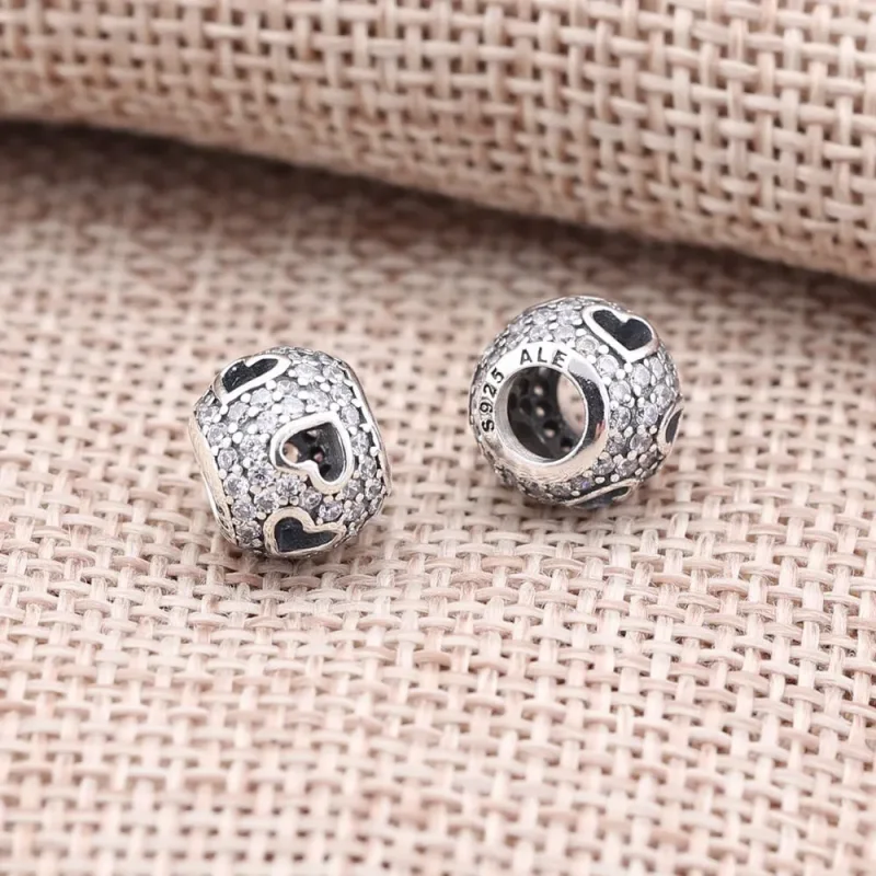 (bilde for) Pandora Tumbling Hearts Charm - 791426CZ - Vis 2