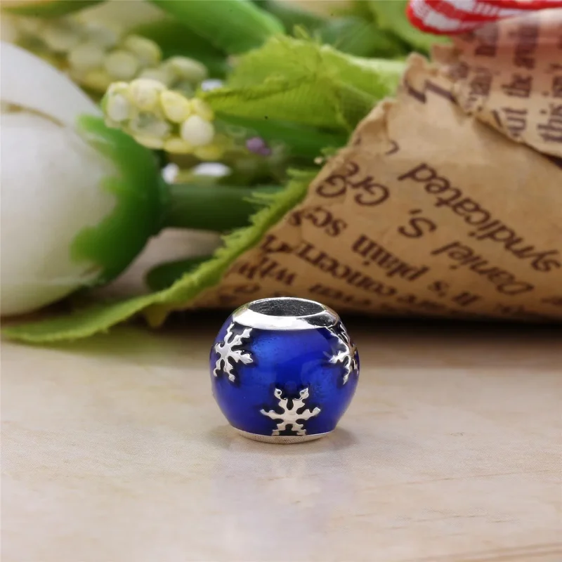 (bilde for) Pandora Wintry Delight Charm - 796357EN63 - Vis 2