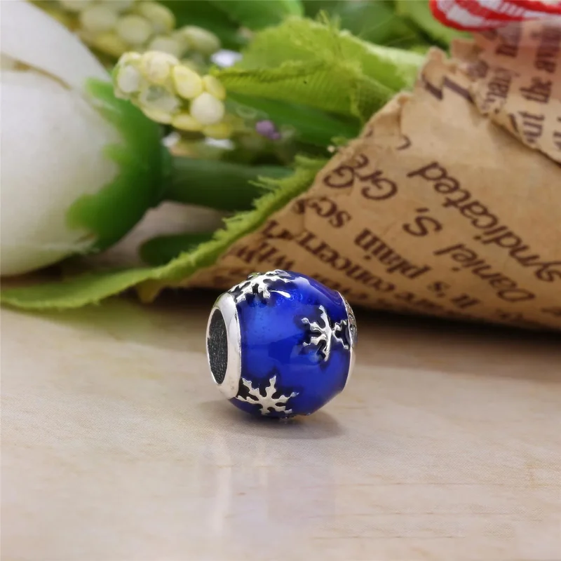 (bilde for) Pandora Wintry Delight Charm - 796357EN63 - Vis 3