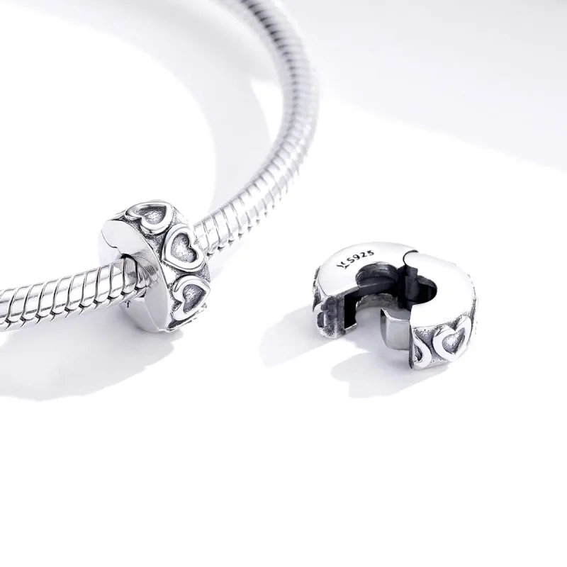 (bilde for) Pandora Style Silver Vintage Relief Clip - SCC1557 - Vis 2