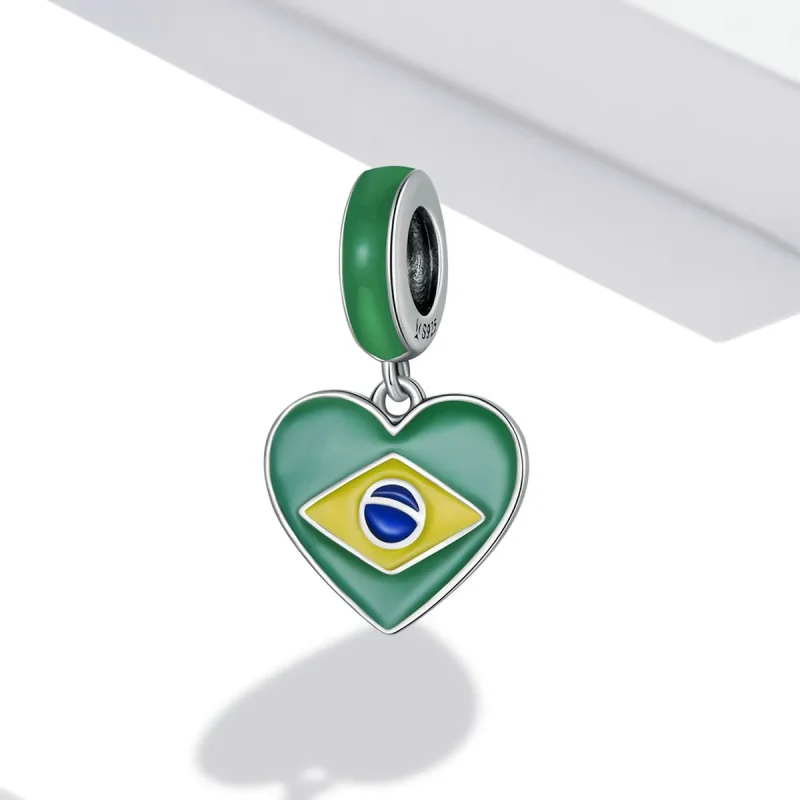 (bilde for) Pandora Style Brasil-flagg med kjærlighetshjerte dingler - SCC2084 - Vis 2