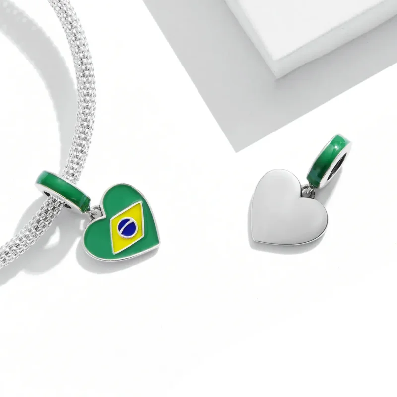 (bilde for) Pandora Style Brasil-flagg med kjærlighetshjerte dingler - SCC2084 - Vis 4