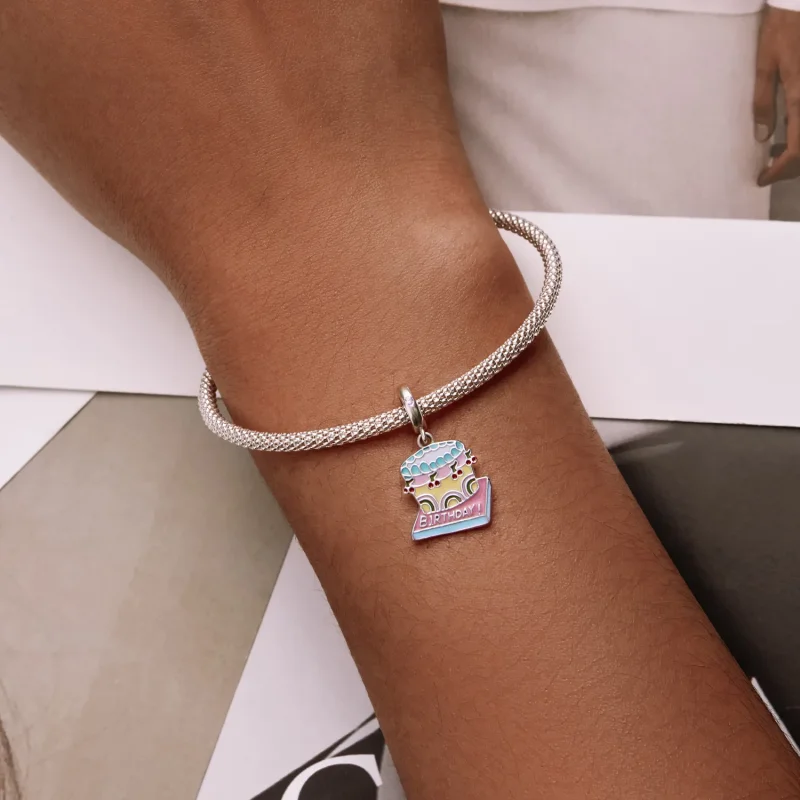 (bilde for) Pandora Style Cherry Cream Cake Dingle - SCC2230 - Vis 6