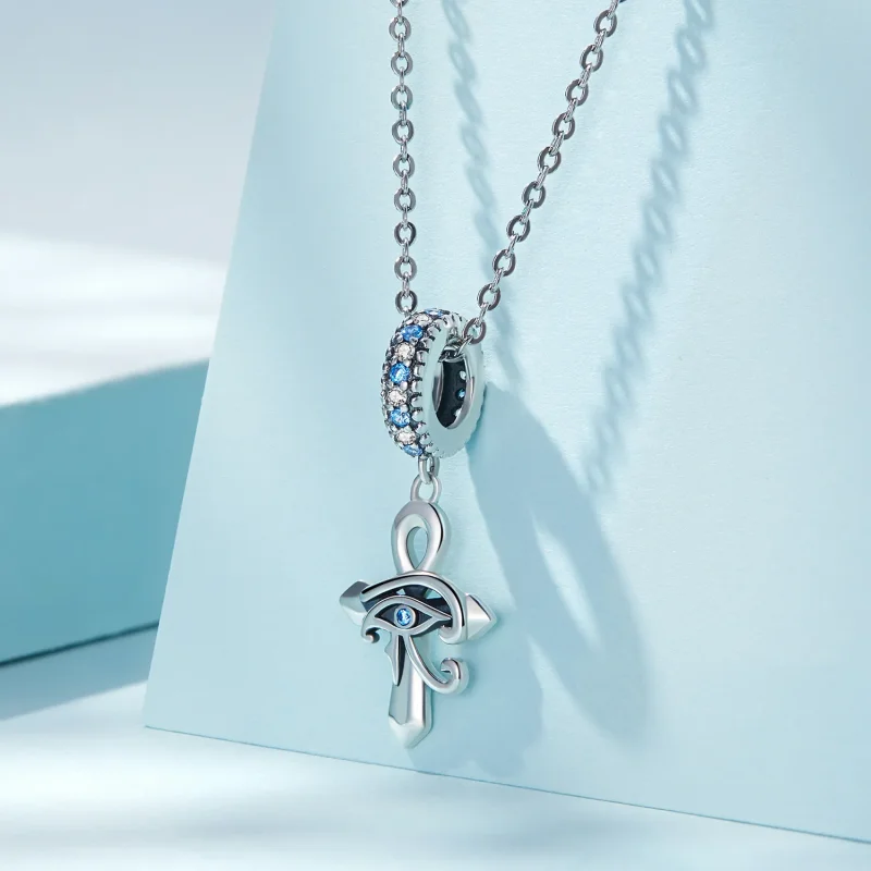 (bilde for) Pandora Style Eye of Horus On The Cross Dangle - SCC2371 - Vis 2