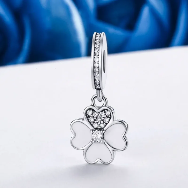 (bilde for) Pandora Style Silver Clover Dingle - SCC259 - Vis 3