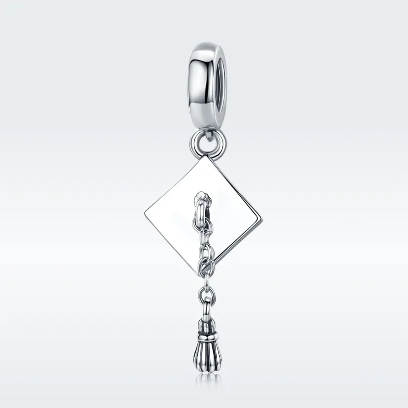 (bilde for) Pandora Style Silver Graduation Trencher Cap Dangle - SCC459 - Vis 2