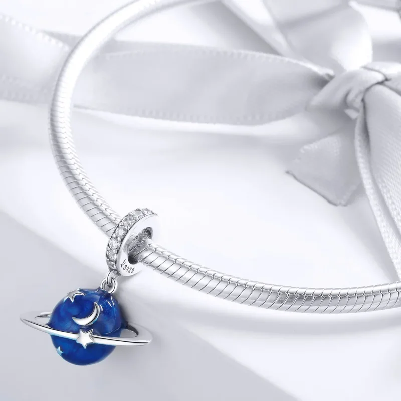 (bilde for) Pandora Style Silver Secret Planet Dangle - SCC933 - Vis 3