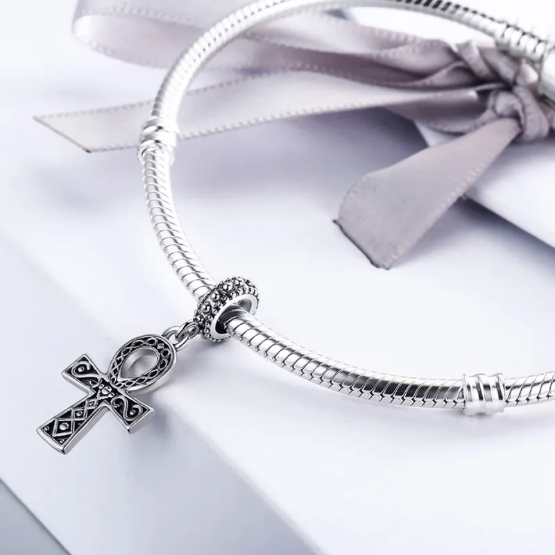 (bilde for) Pandora Style Silver The Cross of The Power of Retro Faith Dangle - SCC185 - Vis 4