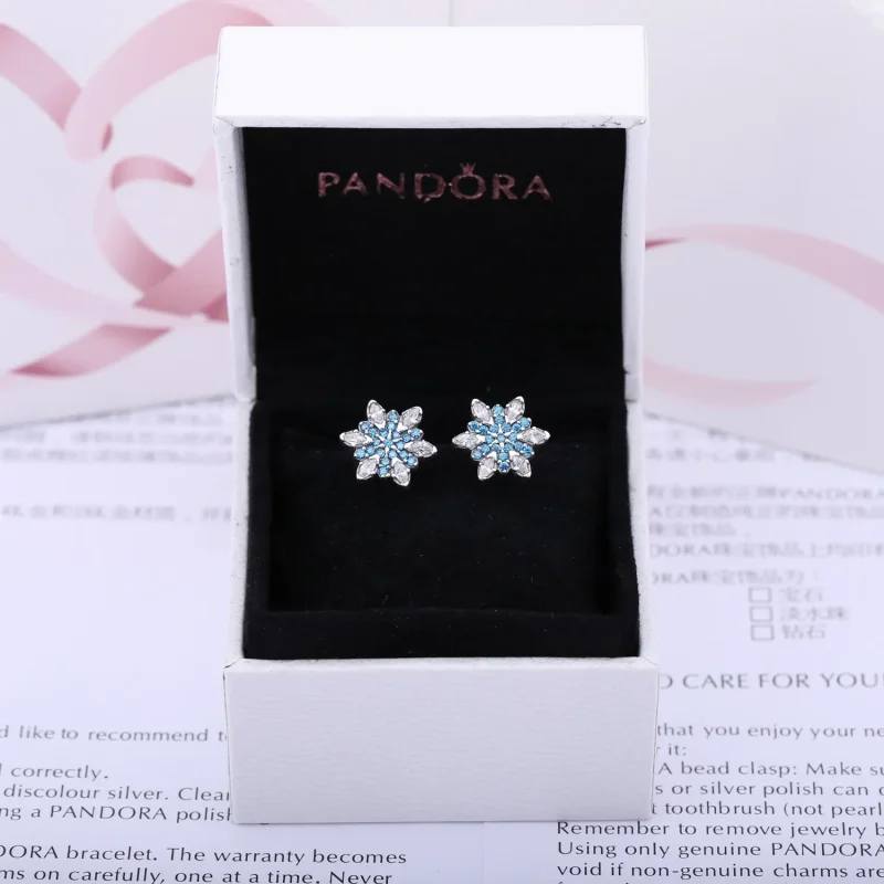 (bilde for) Pandora Crystallised Snowflakes Øredobber - 290590NBLMX - Vis 2