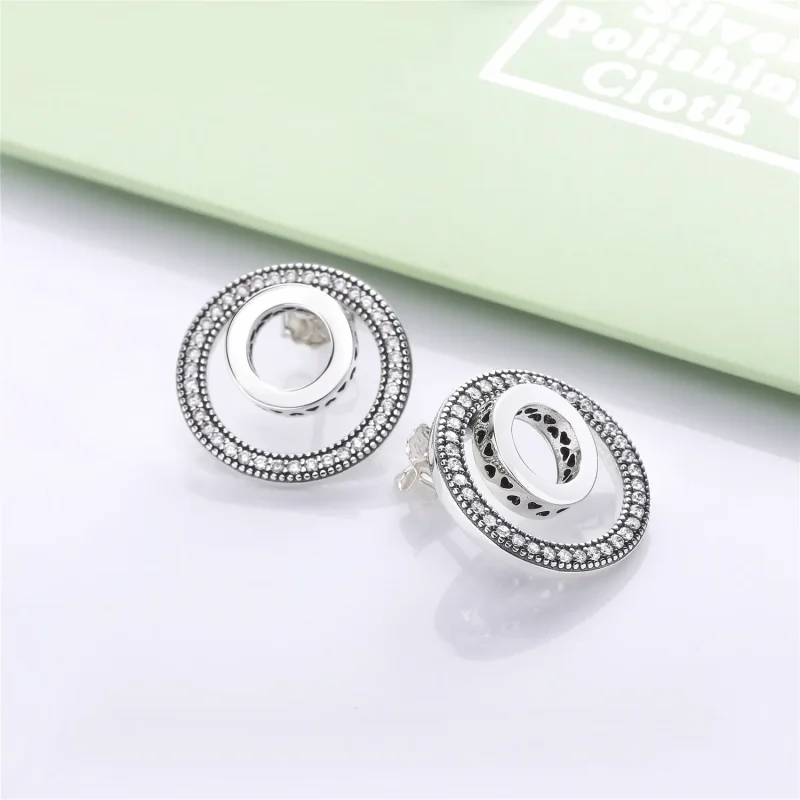 (bilde for) PANDORA logo silver earrings with clear cubic zirconia - 297446CZ - Vis 3
