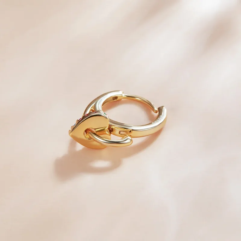 (bilde for) Pandora Style 18 karat gullbelagte Mystiske Spania Love Hoop øredobber - SCE1149 - Vis 4
