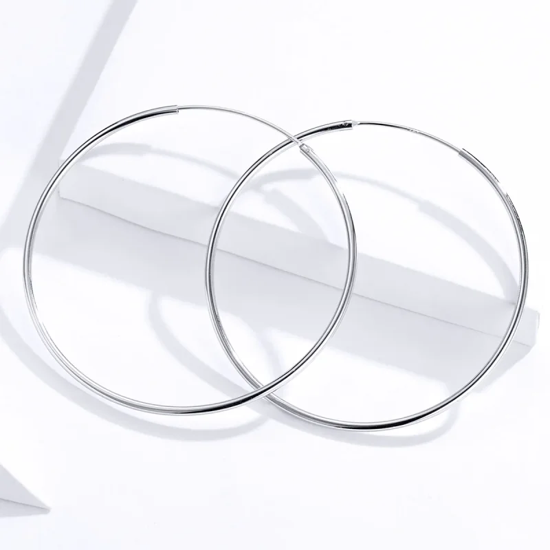 (bilde for) Pandora Style Silver Simple Line Hoop øredobber - SCE711 - Vis 3