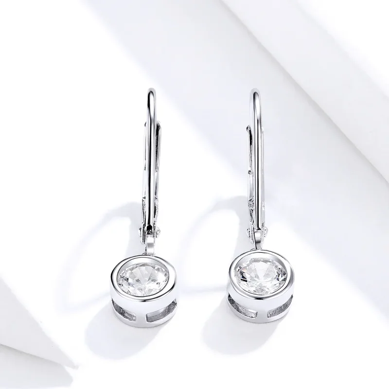 (bilde for) Pandora Style Silver Sparkle Dangle øredobber - SCE747 - Vis 3