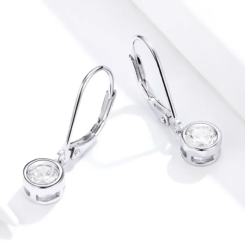 (bilde for) Pandora Style Silver Sparkle Dangle øredobber - SCE747 - Vis 4