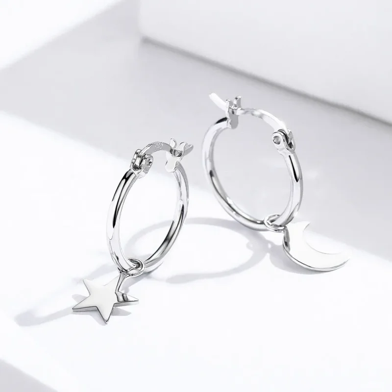 (bilde for) Pandora Style Silver Star and Moon Asymmetri Hanging Earrings - SCE681 - Vis 2